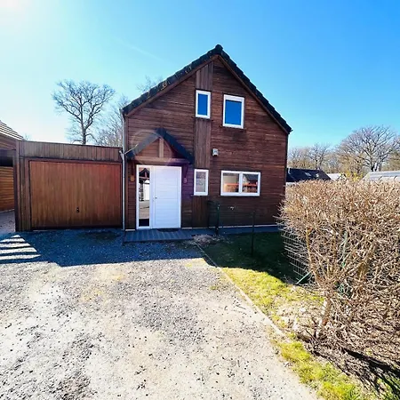 De La Clairiere At De L'eau D'heure Holiday home *